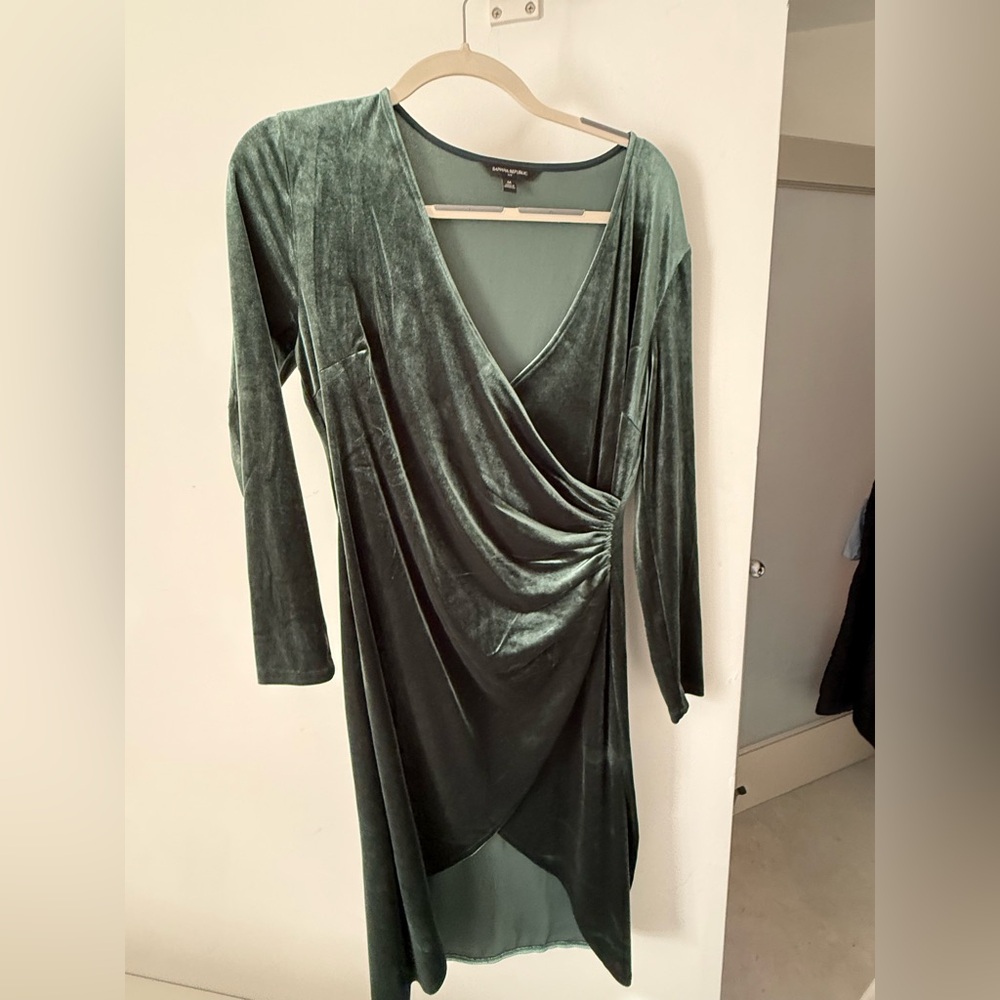 Banana Republic Green Velvet Wrap Dress